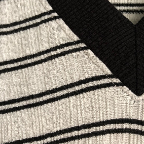 NEW Maeve B&W Striped Ribbed Top - Picture 4 of 5